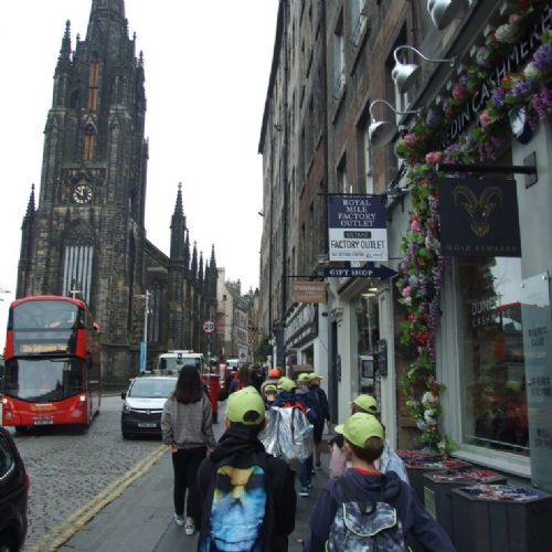 trip to the castlea